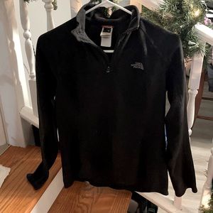 North Face Pull Over